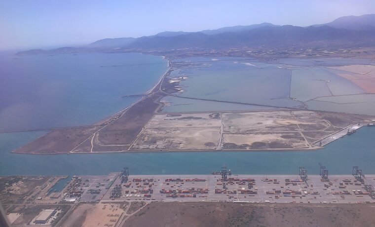 Vista del Porto Canale di Cagliari