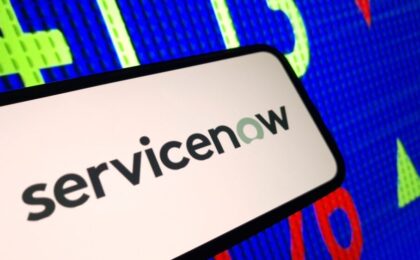 ServiceNow investe in BusinessNext per l'AI bancaria