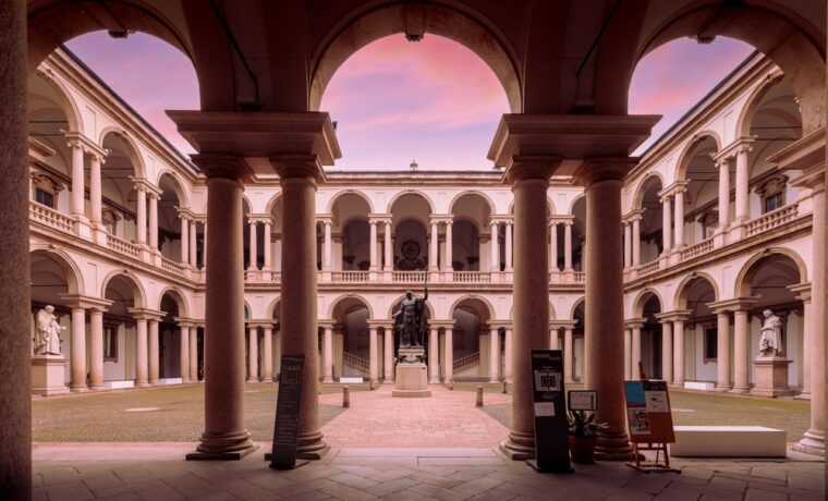 Vista della Pinacoteca di Brera a Milano