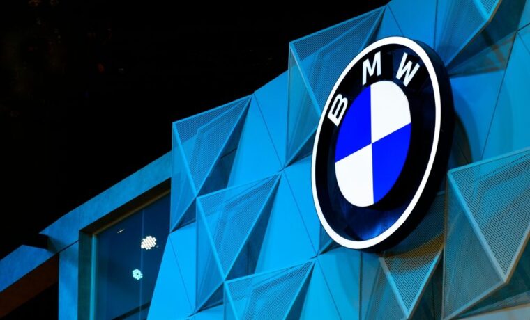 Nuove BMW X5 e iX5 a passo lungo per il mercato cinese