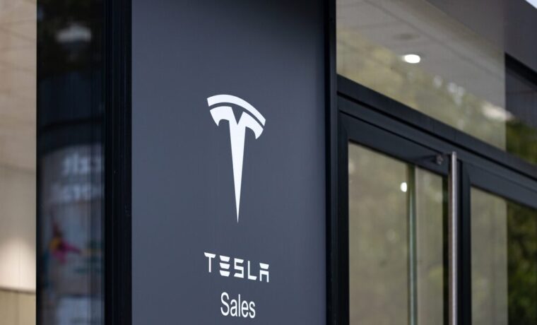 Tesla e SpaceX considerano una fusione
