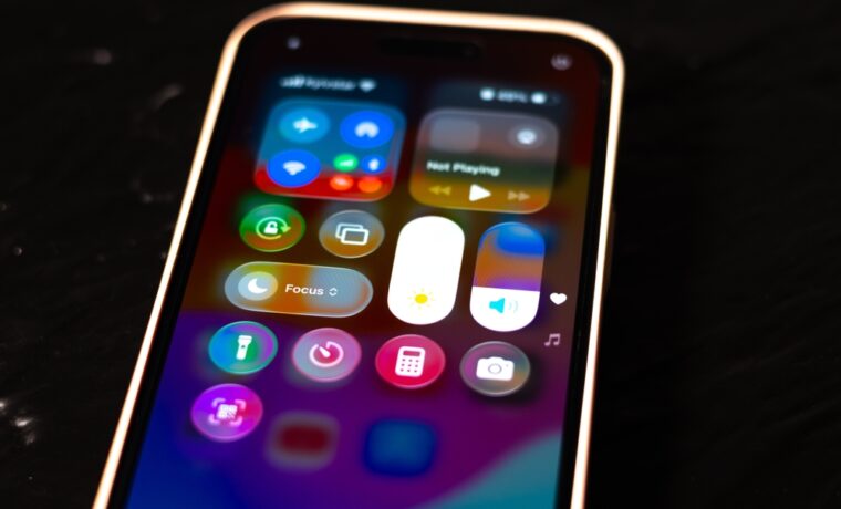 Immagine rappresentativa delle beta pubbliche di Apple iOS 27