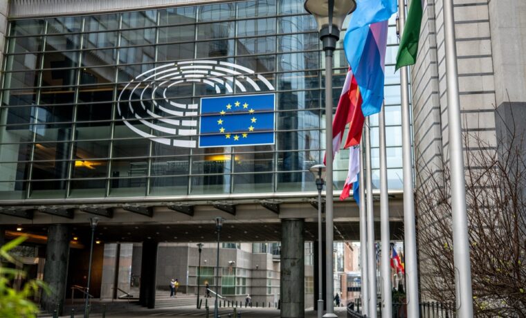 Parlamento europeo in sessione