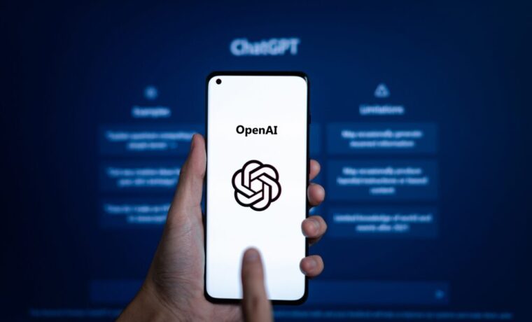 Immagine rappresentativa di ChatGPT su smartphone