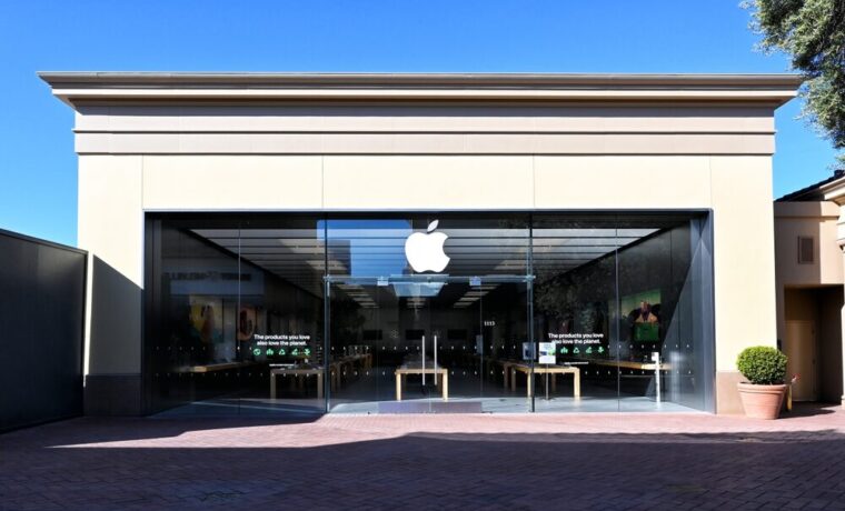 Immagine dei nuovi chip Apple M5 Ultra e M6