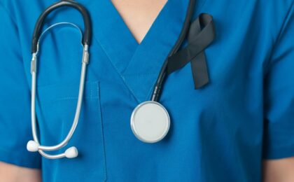 Laboratorio di ricerca sul vaccino a mRna contro il melanoma