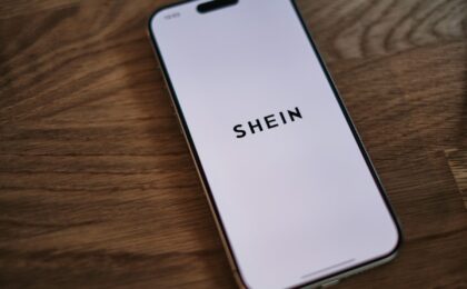 Shein debutta alla Borsa di Hong Kong