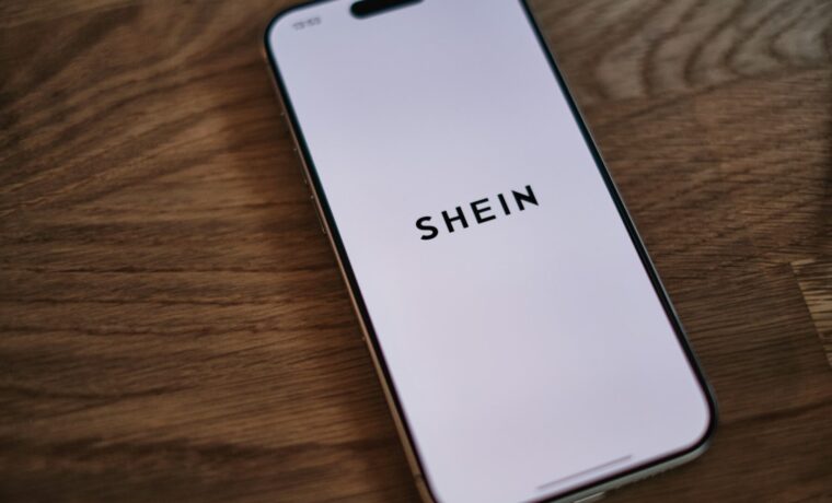 Shein debutta alla Borsa di Hong Kong