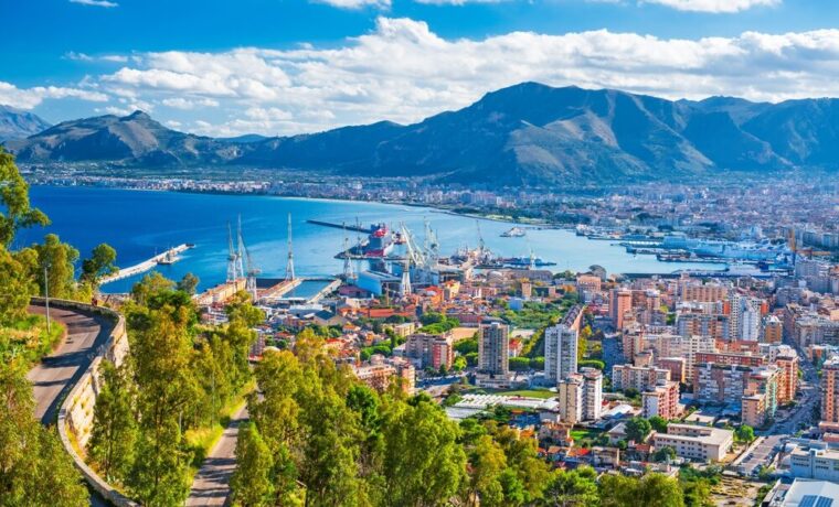 Cantiere navale di Fincantieri a Palermo